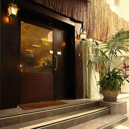 Sun City Hotel Tel Aviv Ngoại thất bức ảnh