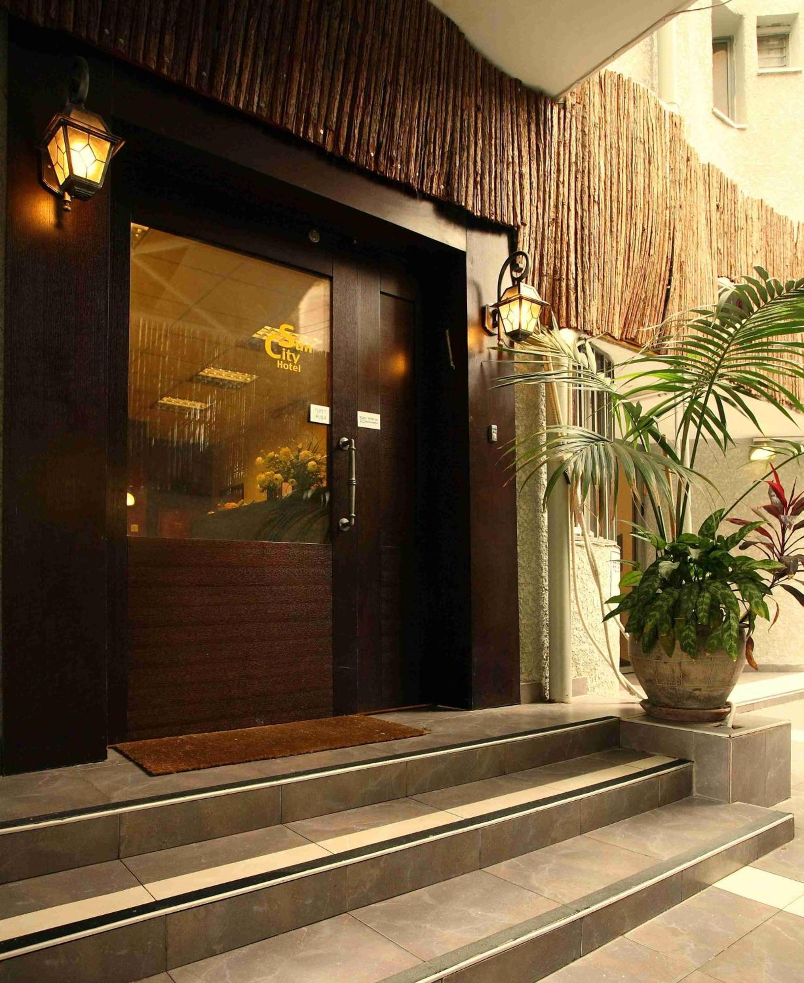 Sun City Hotel Tel Aviv Ngoại thất bức ảnh