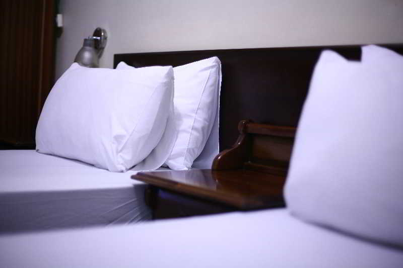 Sun City Hotel Tel Aviv Ngoại thất bức ảnh