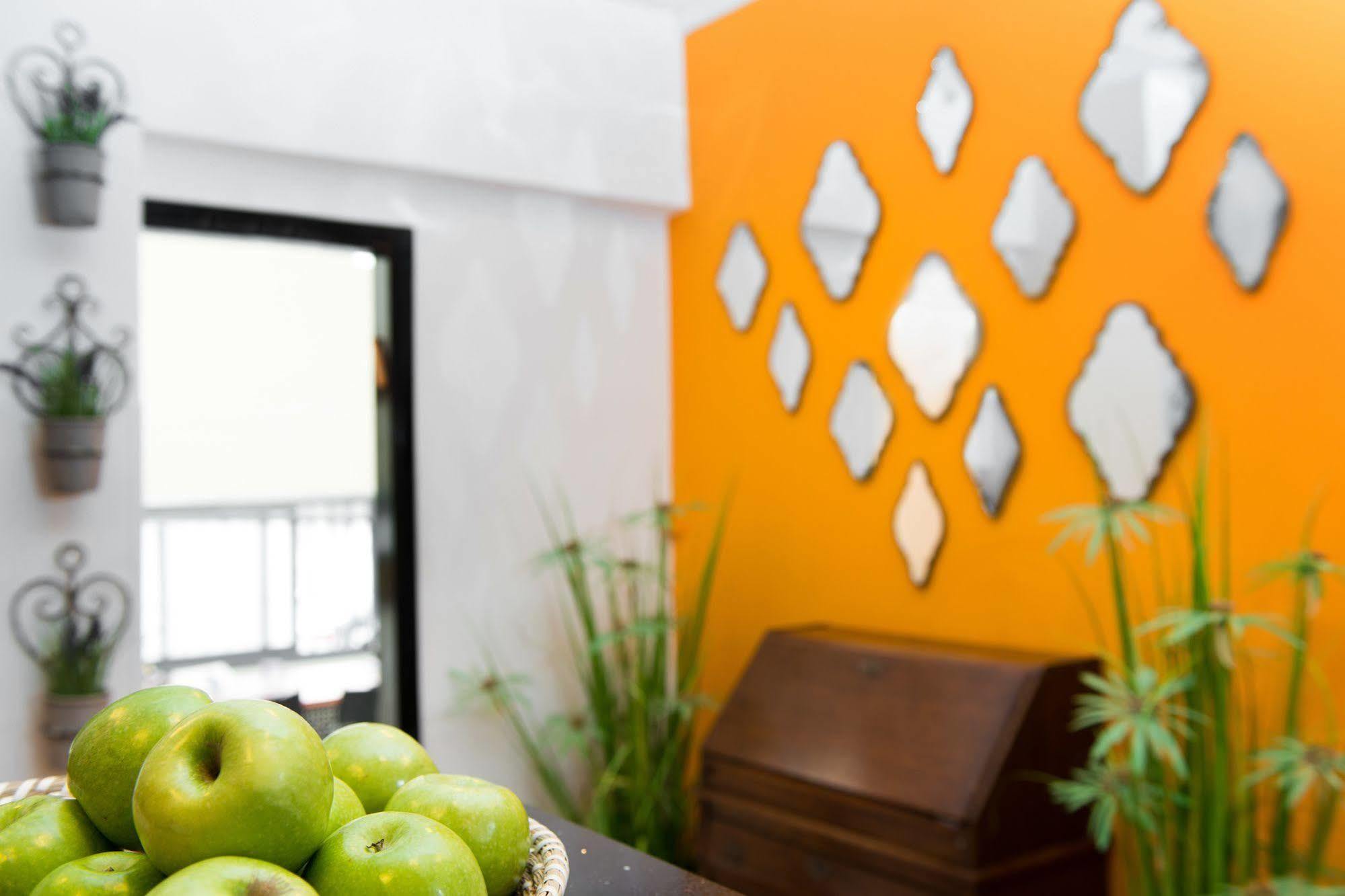 Sun City Hotel Tel Aviv Ngoại thất bức ảnh