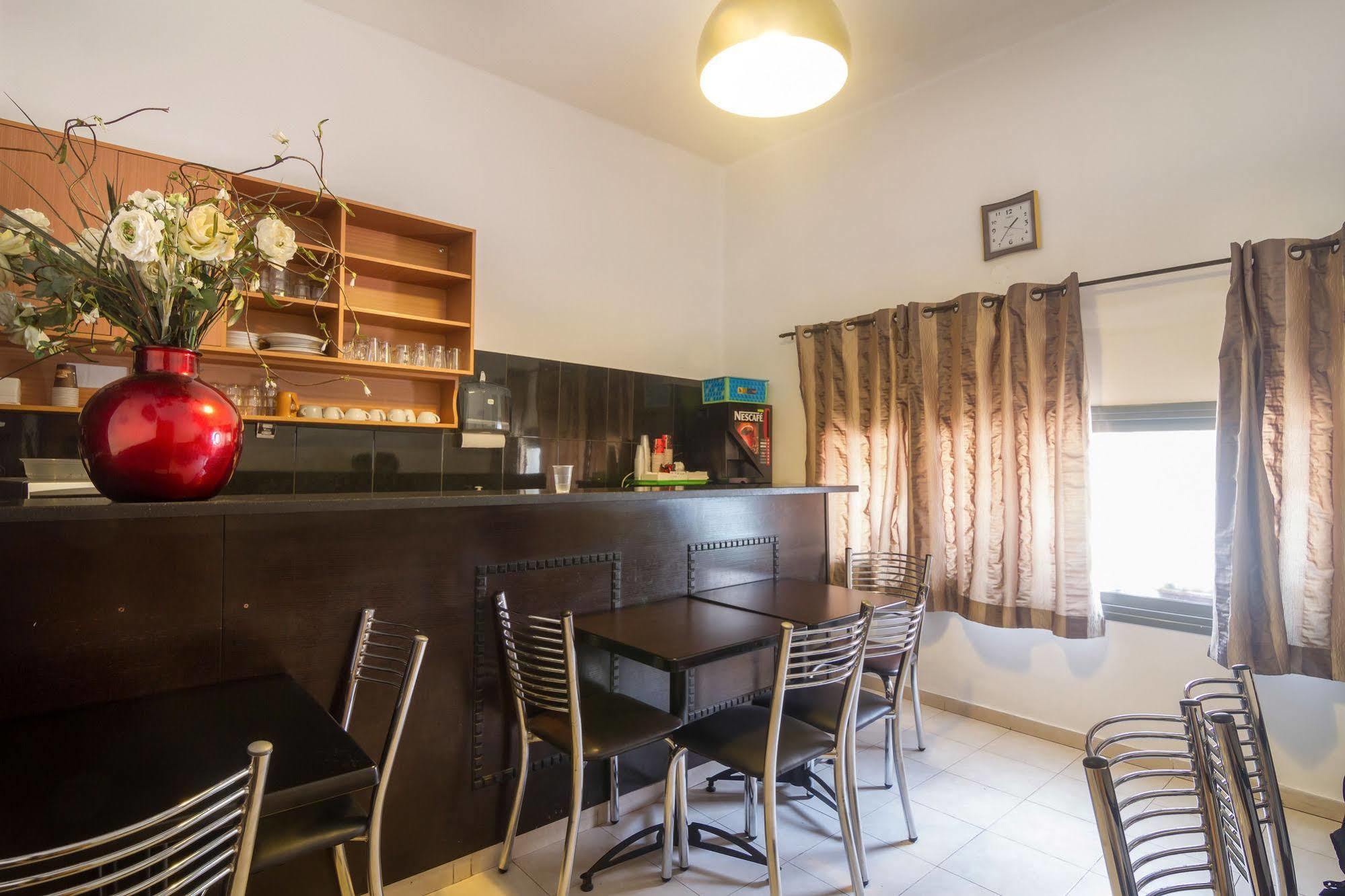 Sun City Hotel Tel Aviv Ngoại thất bức ảnh